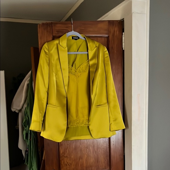 Express Jackets & Blazers - Express Women's Blazer - Vibrant citrus and camo NWOT